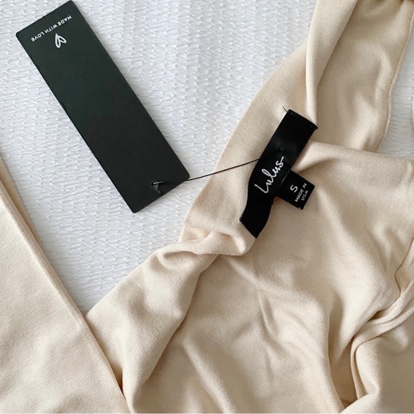 NWT Cream Low Neck Bodysuit - Picture 10 of 11